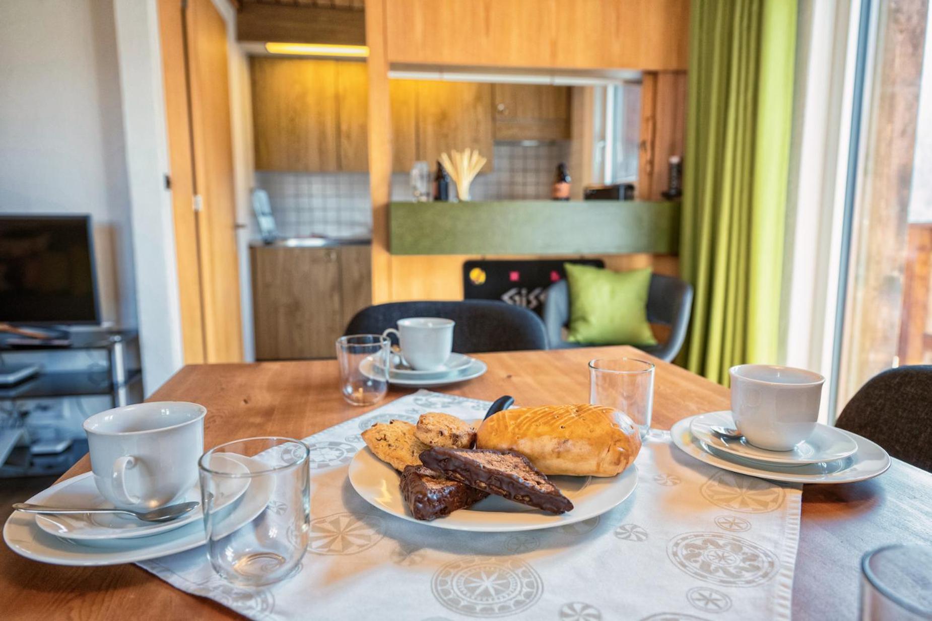 Chasa Gisep Appartement Scuol Buitenkant foto